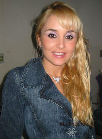 Date this tall Brazil girl Keila from JARDIM B4792