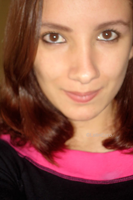 Date this beautiful Brazil girl Tatiane from CURITIBA B4799