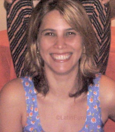 Date this attractive Brazil girl Marcia from RIBEIRAO PRETO B4897