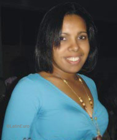 Date this beautiful Brazil girl Patricia from SAO GERALDO B4923