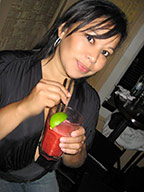 Date this fun Brazil girl Elenuza from Manaus B498