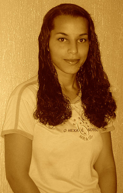 Date this good-looking Brazil girl Nilciele from  B5017