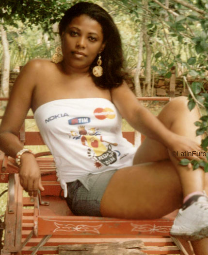 Date this passionate Brazil girl Lene from SALVADOR B5119