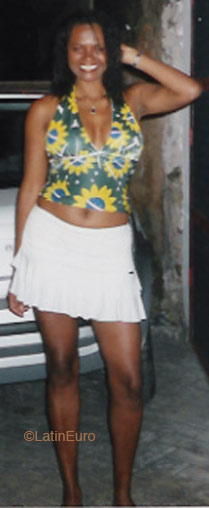 Date this attractive Brazil girl Eli from SAO PAULO B5129