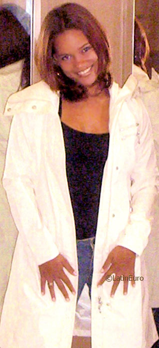 Date this hot Brazil girl Sandra from Recife B1640