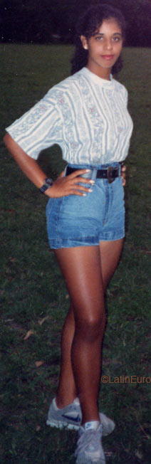 Date this beautiful Brazil girl Ana from SAO GONCALO B5212