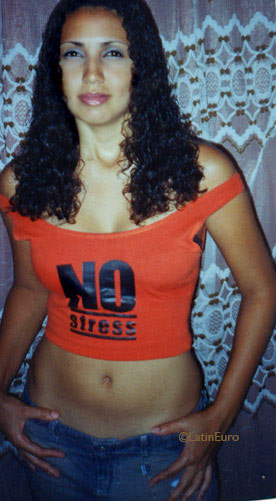 Date this hard body Brazil girl Lourdes from SAO PAULO B5236