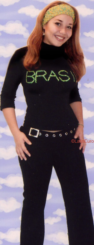 Date this funny Brazil girl Maria from SALVADOR B5276