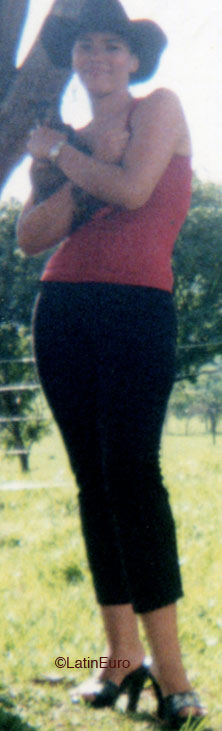 Date this lovely Brazil girl Vbridiana from ANAPOLIS B5307