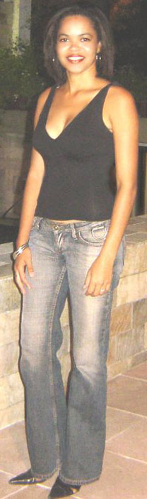 Date this good-looking Brazil girl Gerusya from SALVADOR B5361