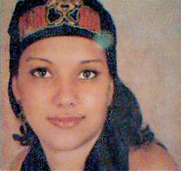 Date this sultry Brazil girl Veridiana from TRES LAGOAS B5387