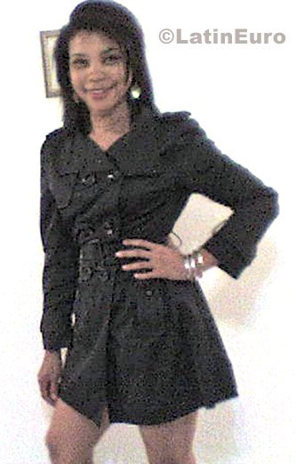 Date this charming Brazil girl Irailde from Curitiba B554