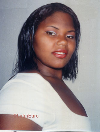 Date this hard body Brazil girl Bruna from ARARUAMA B5542