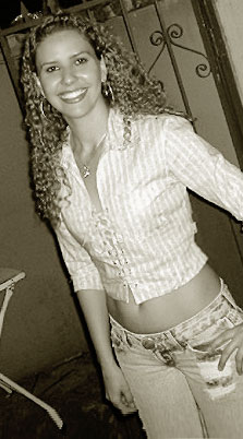 Date this attractive Brazil girl Cleide from GOIANIA B5673