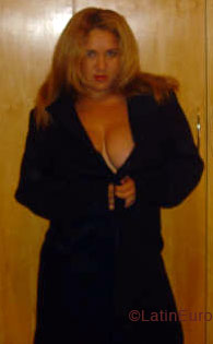 Date this cute Brazil girl Lucia from SAO PAULO B5907