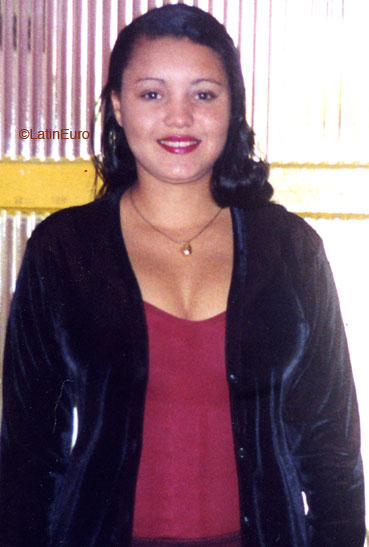 Date this charming Brazil girl 27 from ARACAJU B6079