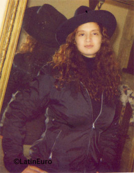 Date this attractive Brazil girl Jaqueline from SAO PAULO B6134