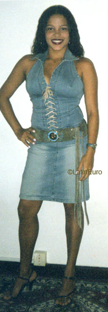 Date this sultry Brazil girl Edvoneide from RIO DE JANEIRO B6154