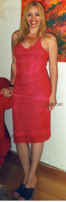 Date this attractive Brazil girl Maria from RIO DE JANEIRO B6212