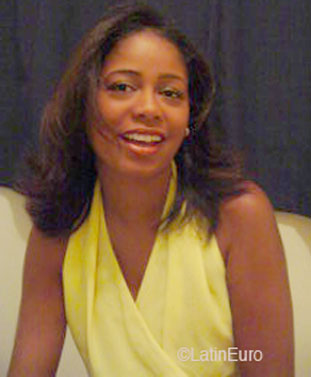 Date this athletic Brazil girl Girlane from BELO HORIZONTE B6320