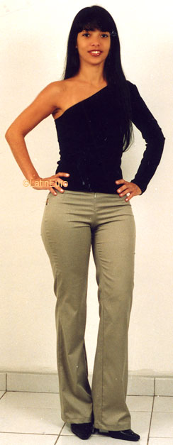 Date this athletic Brazil girl Lucimara from SAO BERNARDO DO CAMPO B3376