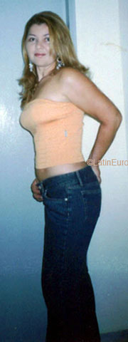 Date this foxy Brazil girl Paulla from NOVA MUTUM B6400