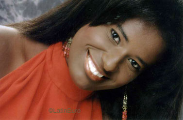 Date this happy Brazil girl Adriana from SAO JOSE DO RIO PRETO B6611