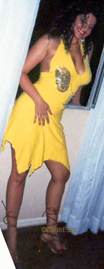 Date this foxy Brazil girl Zaira from JOINVILLE B6614