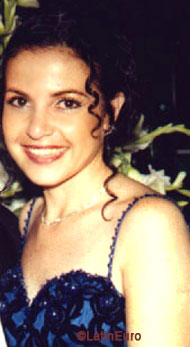 Date this funny Brazil girl Priscilla from CURITIBA B6623