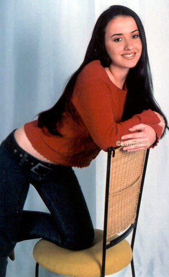 Date this attractive Brazil girl Mirian from JOINVILLE B6692