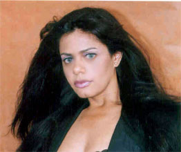 Date this young Brazil girl Debora from  B6698