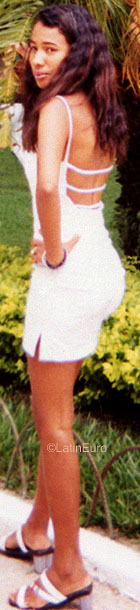 Date this fun Brazil girl Laudiceia from JARDIM B6736