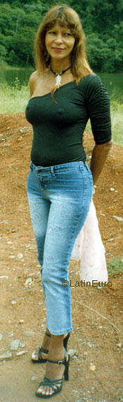 Date this hot Brazil girl Elza from SAO VICENTE B6786