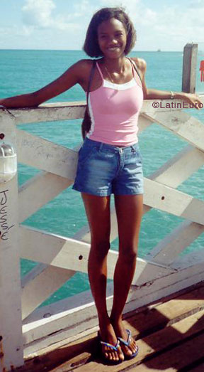 Date this beautiful Brazil girl Vanessa from  B6849