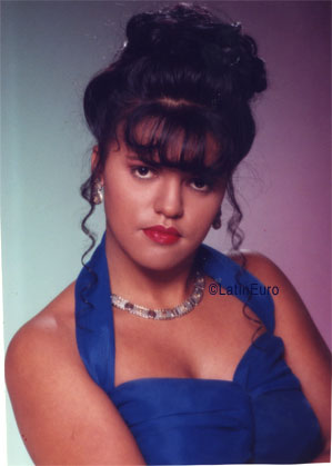 Date this cute Brazil girl Rosana from ITUVERAVA B7102