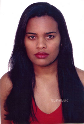 Date this foxy Brazil girl Gislene from BELO HORIZONTE B7103