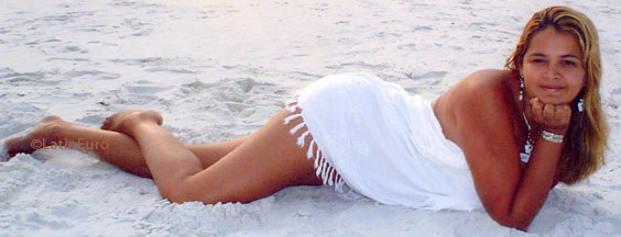 Date this gorgeous Brazil girl Andreza from SAO PEDRO DA ALDEIA B7195