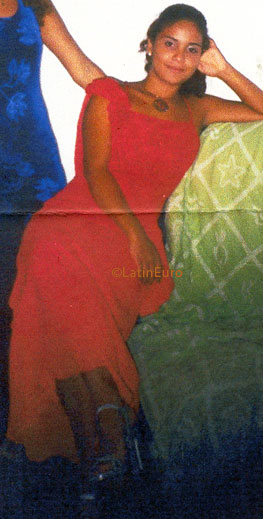 Date this cute Brazil girl Marcela from NATAL B7199