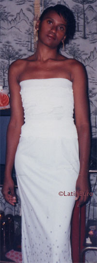 Date this georgeous Brazil girl Cinda from SAO FRANCISCO B7200