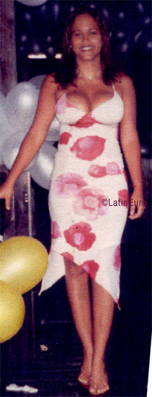 Date this lovely Brazil girl Cristiane from SALVADOR B7264