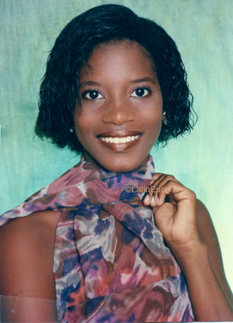 Date this good-looking Brazil girl Alina from RECIFE B7274