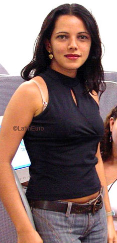 Date this nice looking Brazil girl Marta from FORTALEZA B7304