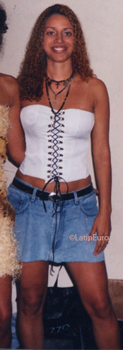 Date this athletic Brazil girl Jadna from VITORIA B7343