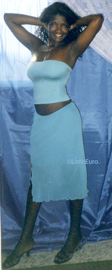 Date this lovely Brazil girl Vera from RIO DE JANEIRO B7349