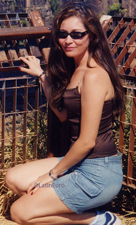 Date this sultry Brazil girl Marilde from COXIM B7356