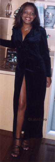 Date this attractive Brazil girl Neide from CAMPINAS B7441