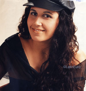 Date this tall Brazil girl Daisy from SAO LEOPOLDO B7587