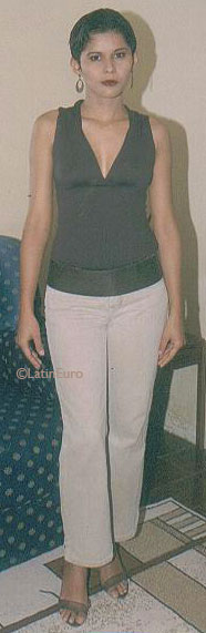 Date this nice looking Brazil girl Celia from PARNAIBA B7599