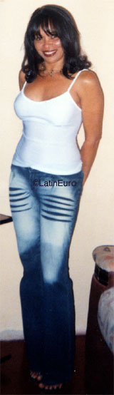 Date this sultry Brazil girl Rosa from BRASILIA B7667