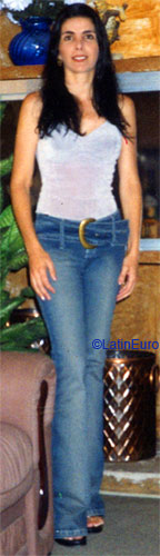 Date this happy Brazil girl Marcia from MOGI DAS CRUZES B7754